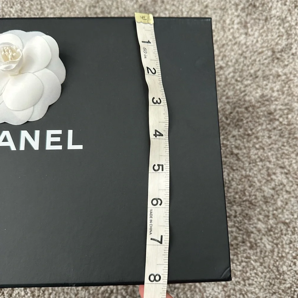 CHANEL Black Dust Bag for small to medium bag - Picture 5 of 8